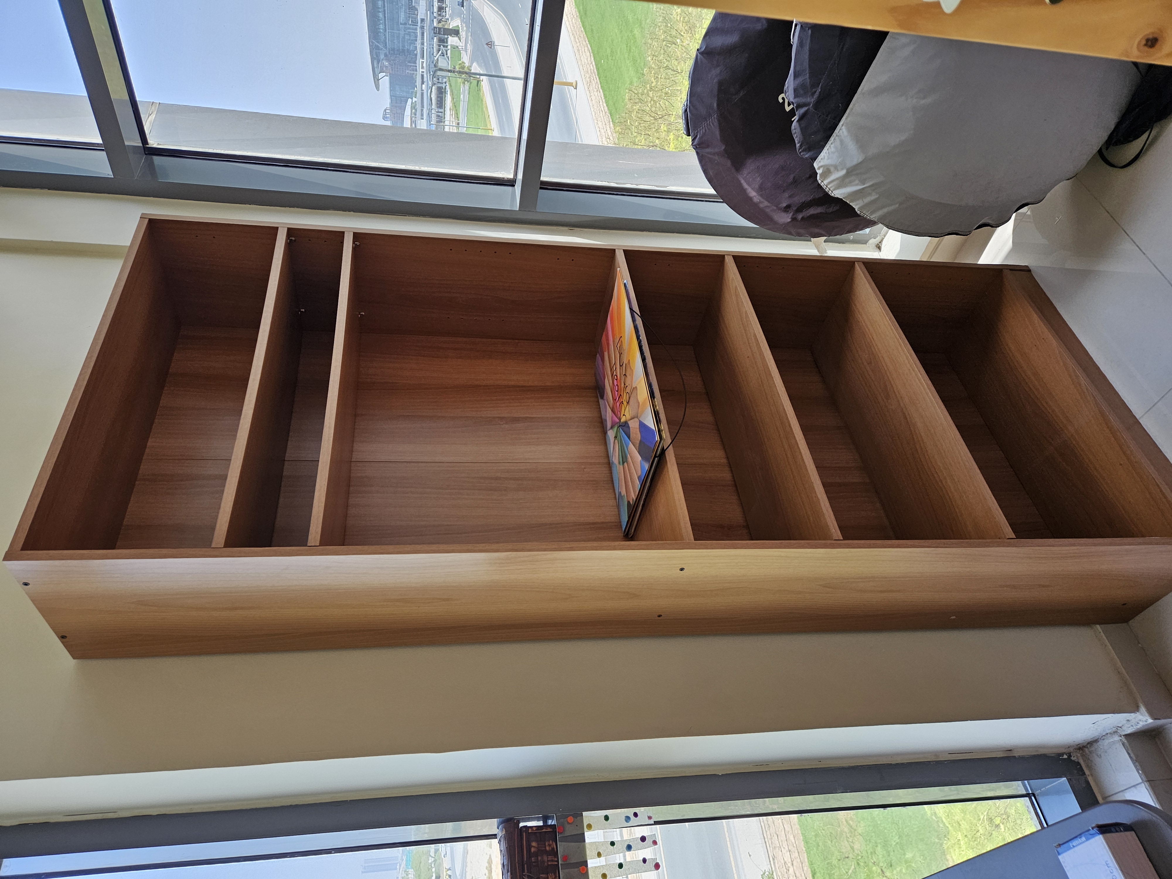 Bookshelf - wooden (tall)