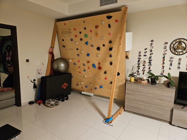 Climbing wall + Crashpad