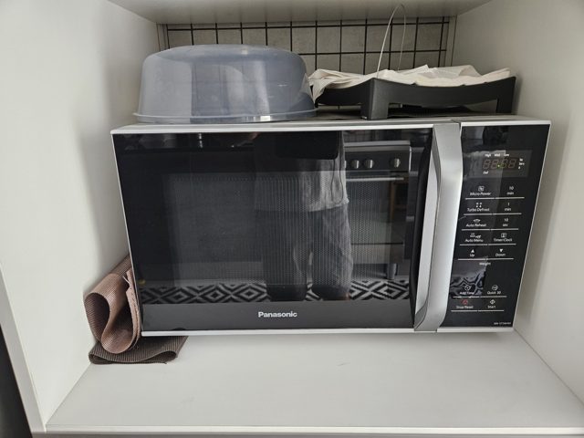 Microwave